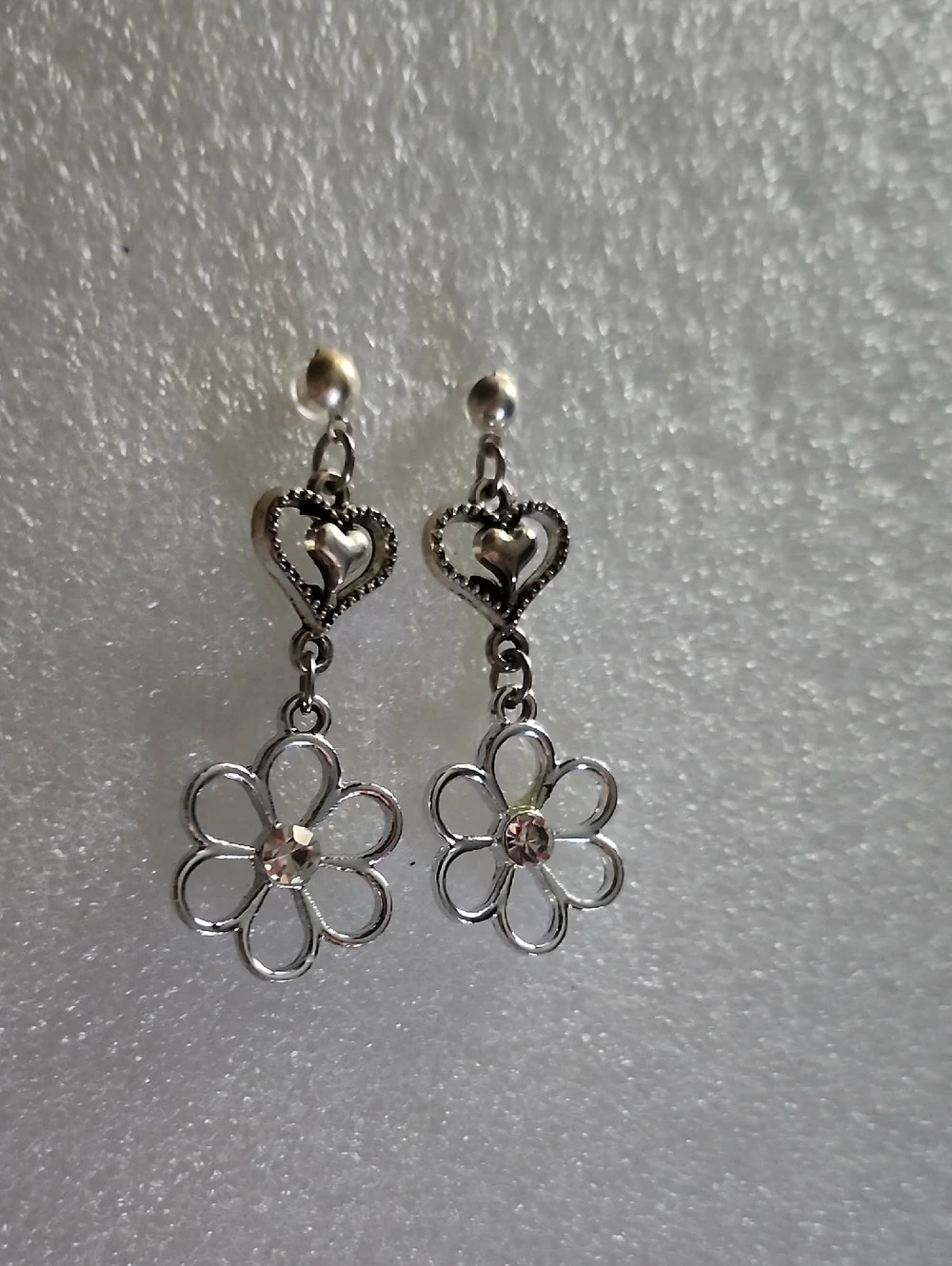Hand Crafted Silver Heart & Daisy Drop Earrings